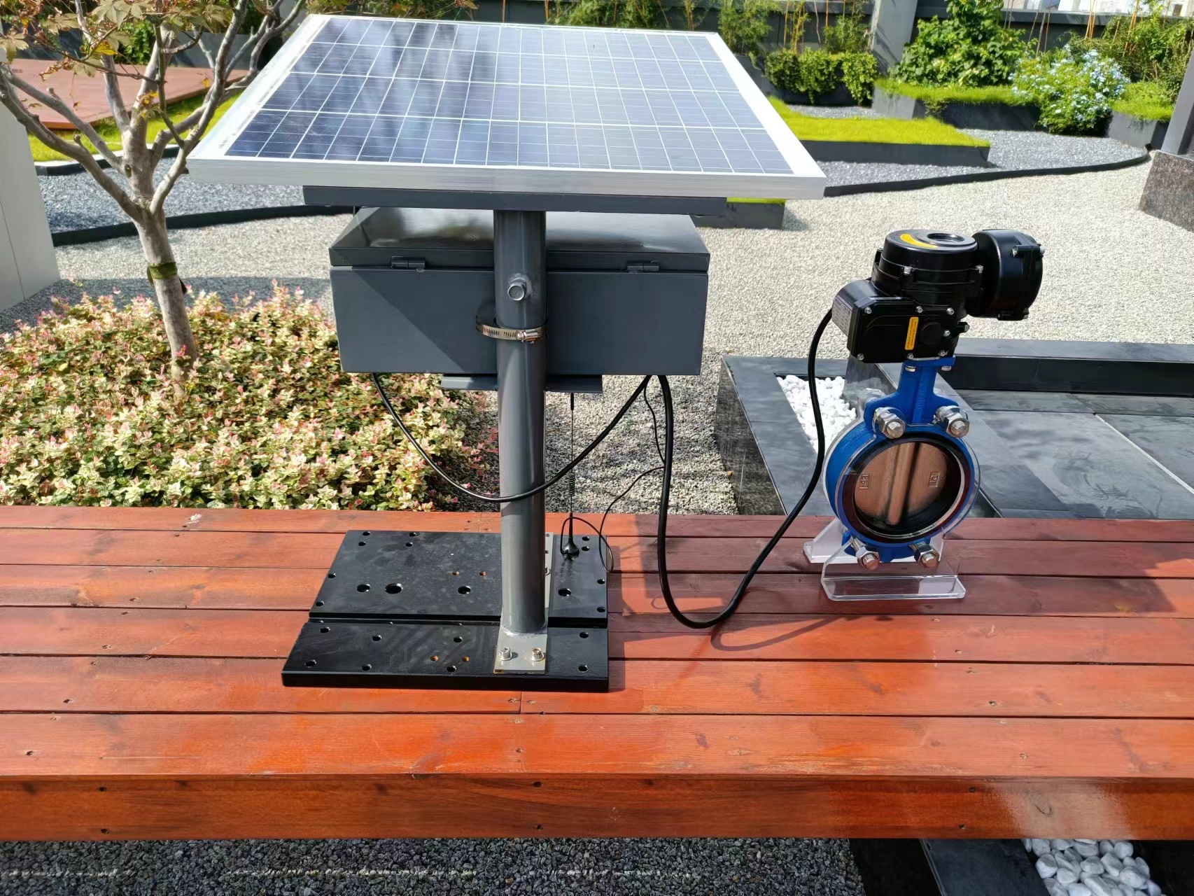 锂电智能控制太阳能电动执行器